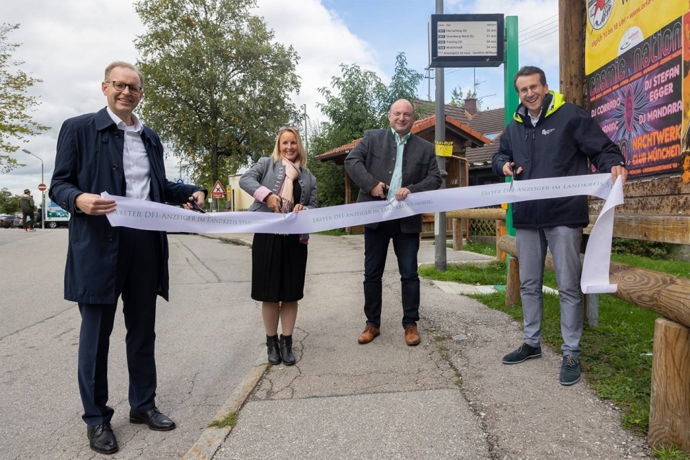Erste digitale Fahrgastanzeige am Kloster Andechs eingeweiht AmperKurier