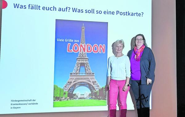 Sonja Womser, Geschäftsführerin der Dt. Alzheimer Gesellschaft, LV Bayern (l.) und Anja Wirth, Koordinatorin für Pflegeprojekte im Landratsamt Fürstenfeldbruck.