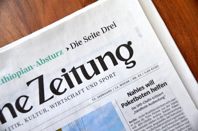 Am Samstag, den 16.03.2019, kam es in den frühen Morgenstunden gegen 02:50 Uhr im Bereich der Landsberger Str. in Gilching zu einem Raubüberfall zum Nachteil einer 59-jährigen Zeitungsausträgerin.