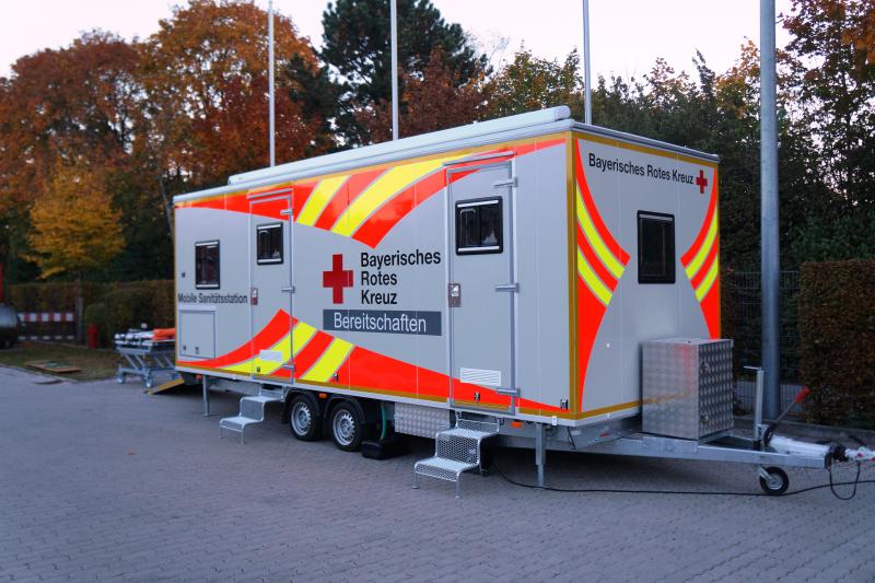 Die zahlreichen Fördermitglieder des BRK im Landkreis Fürstenfeldbruck ermöglichen dem Ehrenamt, ihre freiwillige Arbeit gut und den heutigen Zeiten angemessen durchzuführen. So konnte durch die regelmäßigen Spendengelder u.a. eine neue mobile Wache angeschafft werden. 