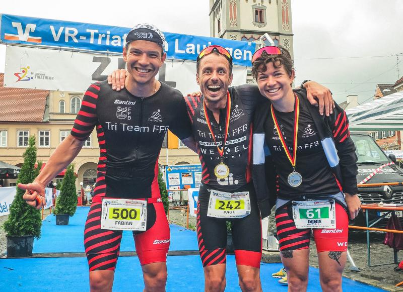 Am vergangenen Wochenende fand bei strahlendem Sonnenschein das zweite Rennen der Saison für die Brucker Liga-Triathleten statt. Genau genommen bestand das Renne aus zwei Einzelwettkämpfen, die beide im schwäbischen Lauingen ausgetragen wurden. 