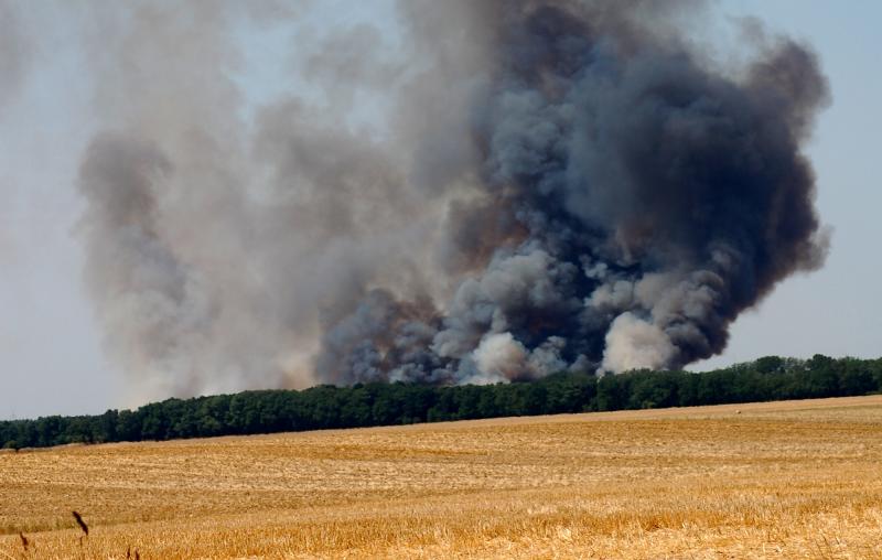 Wegen der anhaltend hohen Waldbrandgefahr hat die Regierung von Oberbayern die Luftbeobachtung für Donnerstag, 25. Juli bis einschließlich Freitag, 26. Juli angeordnet. Dies geschieht in Abstimmung mit dem Amt für Ernährung, Landwirtschaft und Forsten Pfaffenhofen a.d.Ilm, das für ganz Oberbayern zuständig ist. 