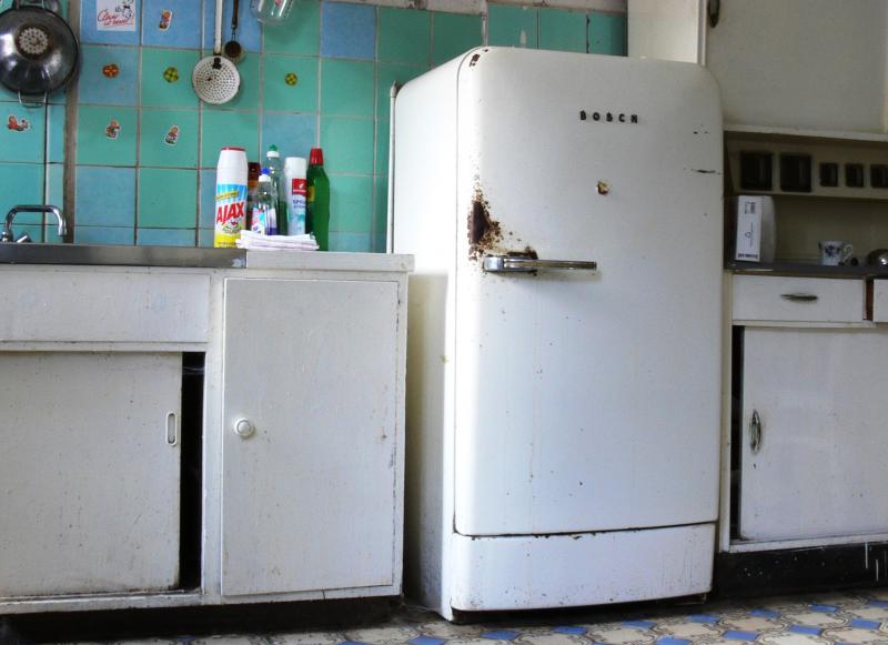 „Wir suchen ihn … den ältesten Kühlschrank!“ Alte Kühlschränke sind bekanntermaßen Energiefresser und verbrauchen unnötig viel Strom. Beispielsweise nimmt durch defekte Dichtungen und schlecht schließende Türen der Stromverbrauch zu. 