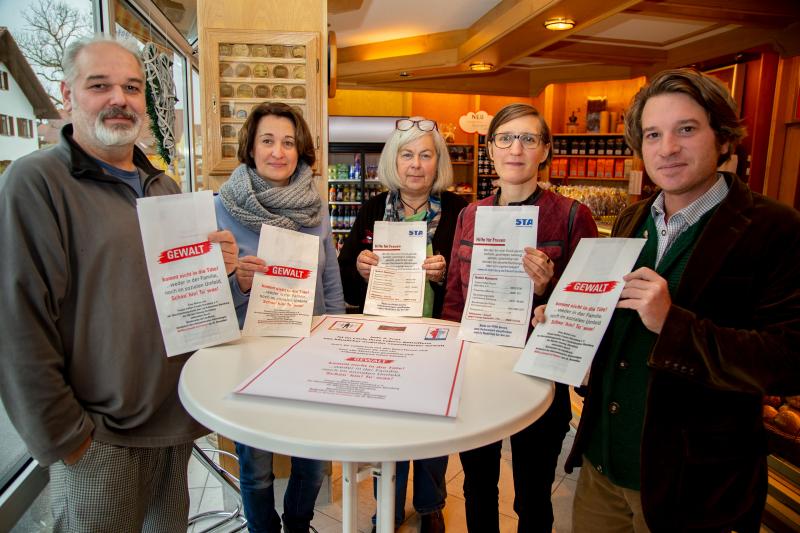 Anlässlich des Internationalen Tages gegen Gewalt an Frauen am 25. November startet im Landkreis Starnberg erneut eine Gemeinschaftsaktion von Frauen helfen Frauen, der Gleichstellungsstelle und der Bäcker-Innung des Landkreises Starnberg. 