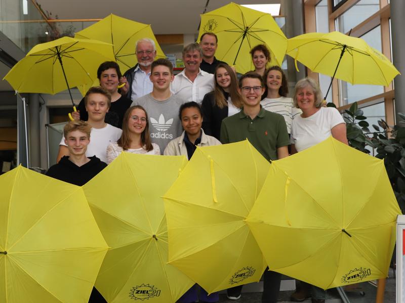 Die Anforderungen der „Fridays for Future-Bewegung im Landkreis Fürstenfeldbruck“ werden konkreter. In einem weiteren Treffen auf Einladung von ZIEL 21 wurden gemeinsam mit den Vertretern der F4F-Bewegung, dem Klimaschutzmanagement und AGENDA 21 Anforderungen diskutiert, die in einem ersten Schritt umgesetzt werden sollen.