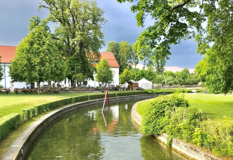 Mit dem „Urlaub dahoam Packerl“ bietet das Landratsamt Fürstenfeldbruck jetzt eine Zusammenstellung von aktuellen Karten, Broschüren und Informationen zu Erholungs- und Freizeitmöglichkeiten im Landkreis. 