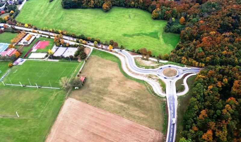 Von Mittwoch, 17. Juni bis voraussichtlich Samstag, 20. Juni wird die Westumfahrung Weßling wegen Bauarbeiten vollständig gesperrt. Die betroffenen Regionalbuslinien 921 und 921 V werden umgeleitet, einige Haltestellen können nicht angefahren werden. 