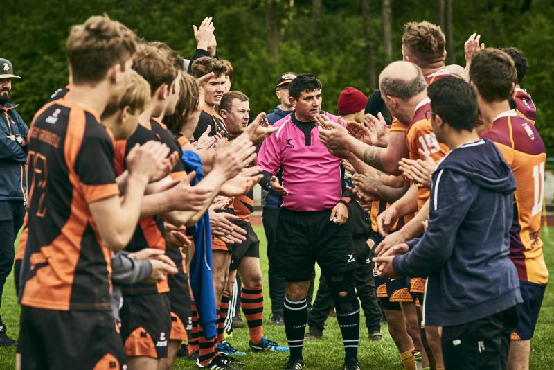 Rugby Gröbenzell nutzt die Corona-Auszeit zur Neuausrichtung. Zu der erfolgreichen Kinder- und Jugendarbeit kommt die Integration von Einsteigern aus dem Erwachsenenbereich hinzu.