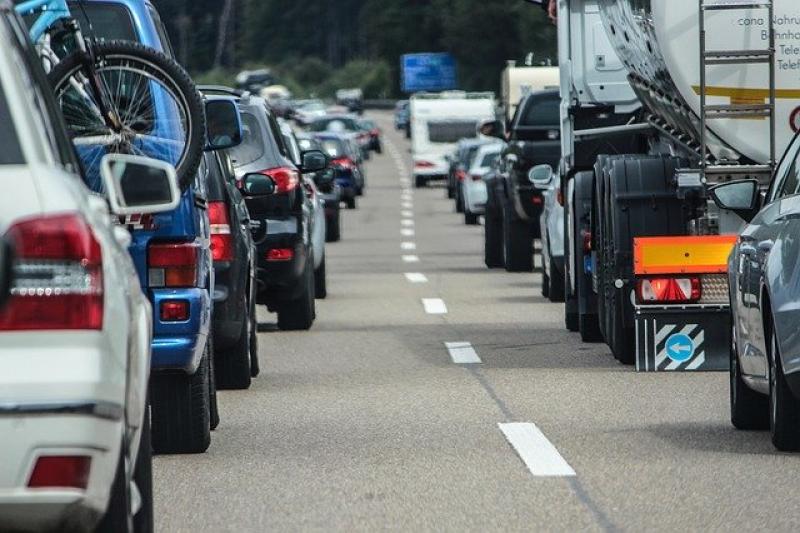 - Am 30.07.2020 kam es gegen 13:50 Uhr zu einem schweren Verkehrsunfall auf der A8 bei Sulzemoos. Ein Pkw welcher Richtung Stuttgart unterwegs war musste aufgrund einer Panne auf dem Seitenstreifen anhalten. 