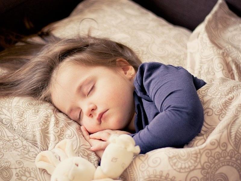 Wieder für sie da! Die "Kümmerfee" in Germering hat die Wiederaufnahme des häuslichen Besuchsdienstes für kranke Kinder im September 2020 wieder aufgenommen. Durch die Coronapandemie, den Lockdown mit Schließung der Betreuungseinrichtungen für Kinder und die Hygienevorgaben konnte die Kümmerfee seit März 2020 keine häusliche Betreuung genesender Kinder durch ehrenamtlich tätige "Feen" anbieten.