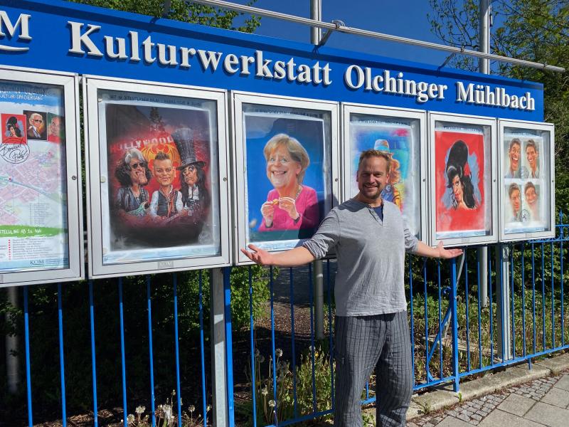  Der Künstler Bernhard Prinz lädt ein zu einer Karika-Tour in Olching rund ums KOM. 