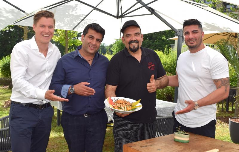 – So international die Unternehmen am Standort „astopark“ in Gilching, so vielseitig auch die Speisenkarte von Gil Abdul. Der gebürtige Afghane betreibt seit eineinhalb Jahren das Bistro „Gil Food“ an der Friedrichshafener Straße 3. 