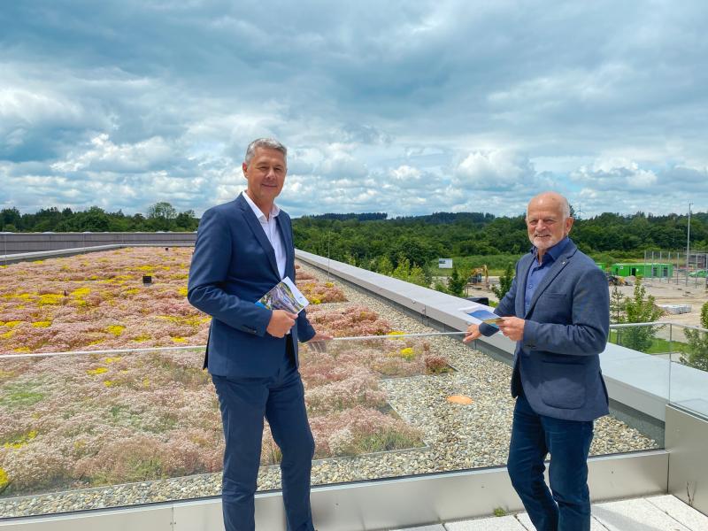 Ein sehr zufriedenstellendes Jahresergebnis, große Fortschritte beim Ausbau der Erneuerbaren Energien und ein Geschäftsjahr im Zeichen der Pandemie – so lässt sich das Jahr 2020 aus Sicht der Stadtwerke Fürstenfeldbruck zusammenfassen.