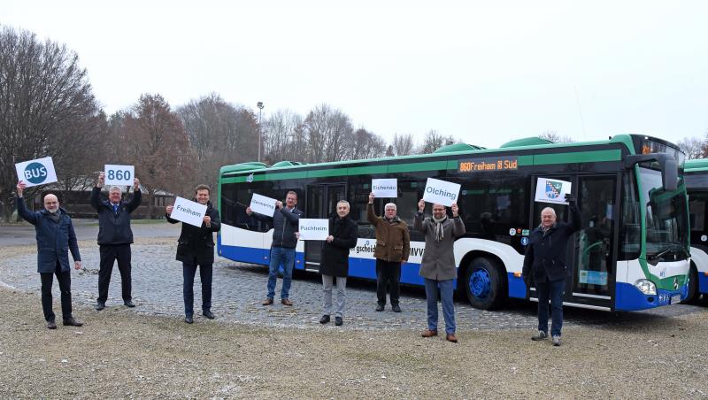 Zum Fahrplanwechsel am 12. Dezember präsentiert der Landkreis Fürstenfeldbruck die bisher größte ÖPNV-Neukonzeption mit Angebotsausweitung von 40 % in Germering und 63 % in Eichenau, Olching und Puchheim.