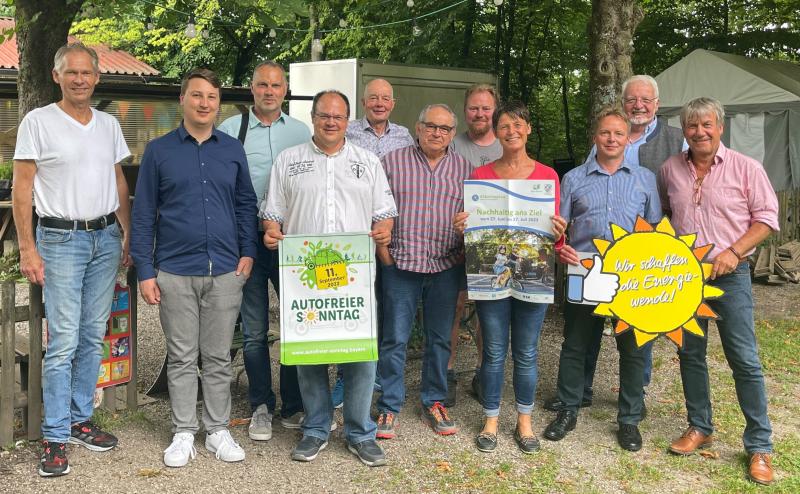 Ein volles Arbeitsprogramm hatten die Vertreter der Energiewendevereine LL, STA und ZIEL 21 bei ihrem jüngsten Treffen in Fürstenfeldbruck. Anfangs zeigten sich alle Vorstände erleichtert, dass die Vorbereitung der gemeinsamen Klima- und  Energieagentur jetzt abgeschlossen ist und nun die Kreistagsgremien darüber abstimmen können.