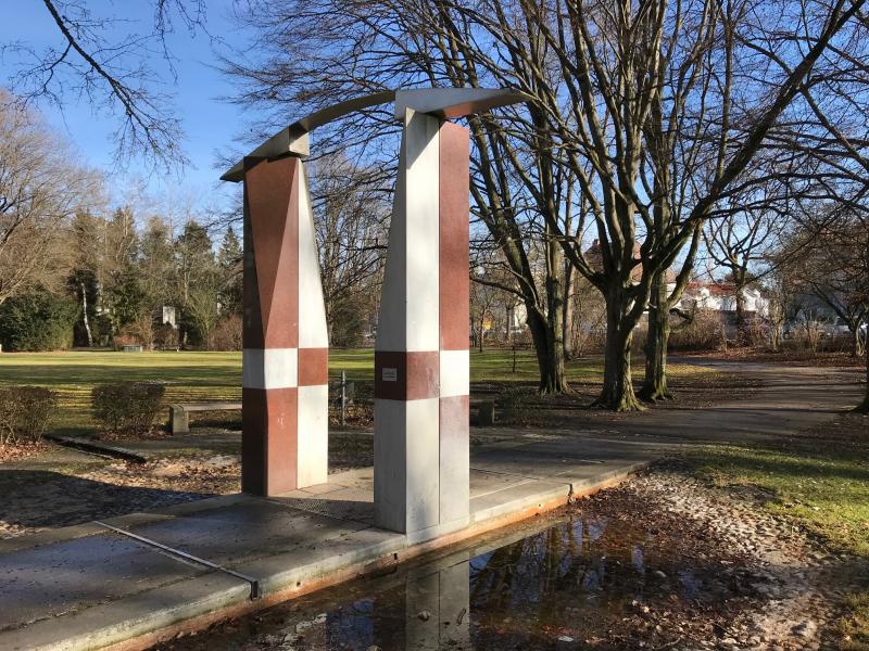 Der Kulturverein Fürstenfeld lädt am Freitag, 24. Juni, um 18 Uhr zu einer Kultur-Kompakt-Veranstaltung an den Brunnen im Stadtpark ein.