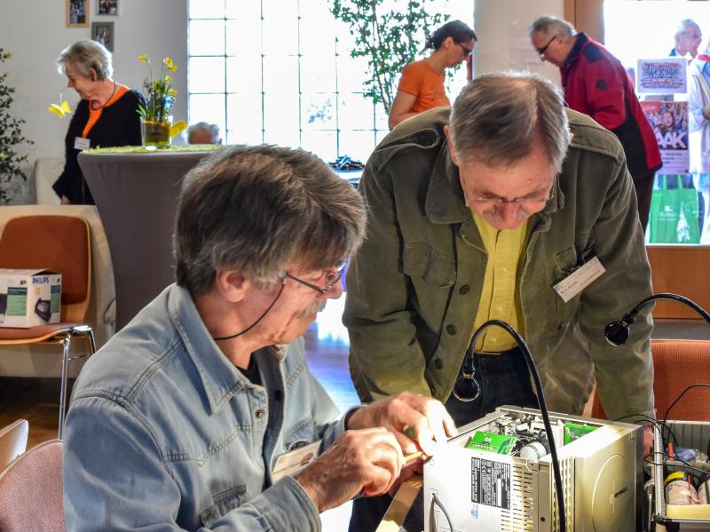 Am Samstag, den 30 Juli, findet zwischen 14:00 und 16:30 Uhr das letzte Germeringer RepairCafé vor den Sommerferien statt. Anschließend verabschiedet sich das Mitarbeiterteam in die Sommerpause.