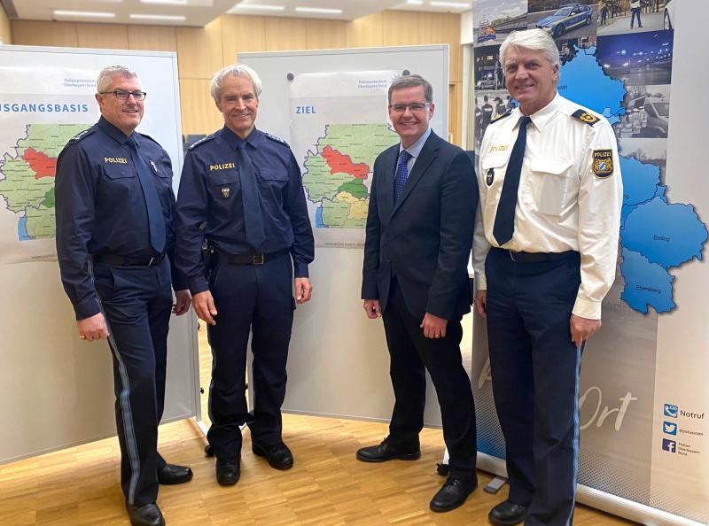 Das Polizeipräsidium Oberbayern Nord hat in enger Abstimmung mit dem Bayerischen Staatsministerium des Innern, für Sport und Integration eine organisatorische Anpassung für die Polizeiinspektionen Germering und Gauting geplant. Die Gemeinde Gilching wird ab 1. Januar 2023 von der Polizeiinspektion Gauting betreut.