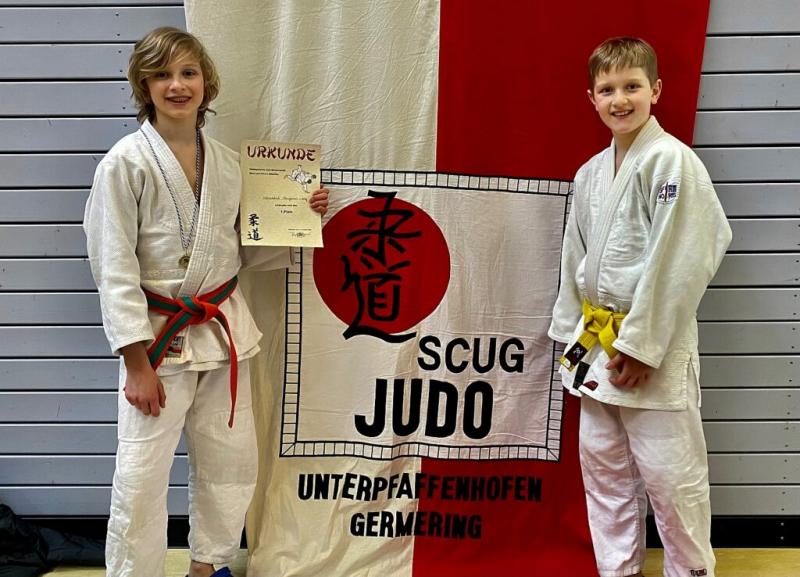 Zur diesjährigen Südbayerischen Judomeisterschaft der Jugend U13 hat sich Benjamin Schaubhut überlegen den Titel „Südbayerischer Meister“ in der Klasse bis 40 Kilogramm erkämpft. 