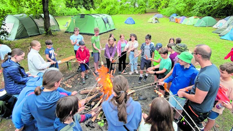 – Ein tolles Wochenende auf dem Jugendzeltplatz in Mammendorf, mit Spiel und Spaß und Sport – und ganz ohne Handy – haben 35 Juniorbläser- und Jugendblasorchester-Mitglieder der Brucker Stadtkapelle erlebt.