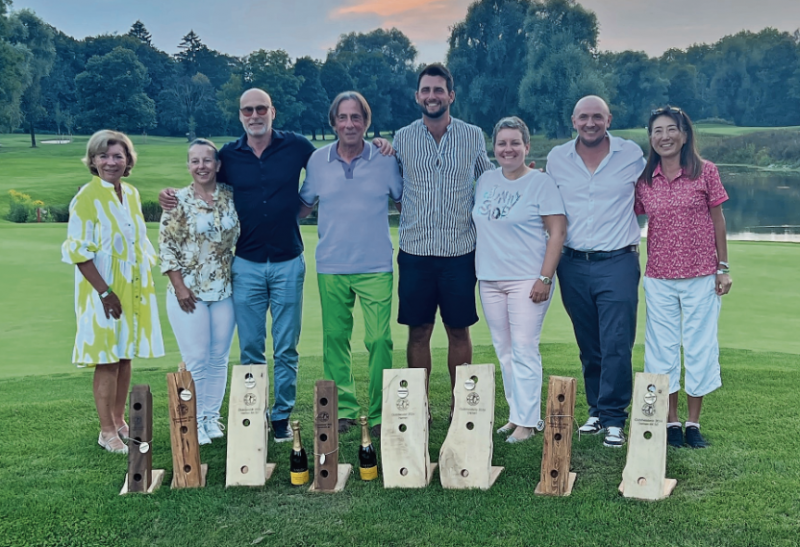 – Das Golf-Turnierhighlight des Jahres fand Ende August über drei Runden im Golfclub Olching statt. 83 Spieler starteten am ersten Spieltag in der ersten Runde in ihren jeweiligen Altersklassen.