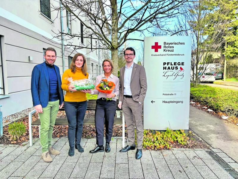 Mit dem neuen Jahr startet das BRK-Pflegehaus von Lepel-Gnitz mit einer neuen Leitung in eine vielversprechende Zukunft. Veronika Etterer hat die Position übernommen und ist begeistert von den bewährten Werten und Angeboten des Hauses, die sie zur Entscheidung für diesen Job bewogen haben.