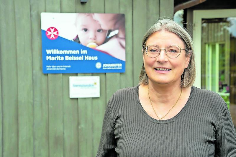 Petra Ott ist Einrichtungsleiterin im Marita-Beissel-Haus der Johanniter. Dank der Spenden für die einzigartige Mutter-Kind-Einrichtung konnten die Kinder in einer geschützten Umgebung ein friedliches Weihnachtsfest feiern.