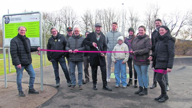 Offizielle Eröffnung des neuen Pumptracks am Amperium an der Klosterstraße.