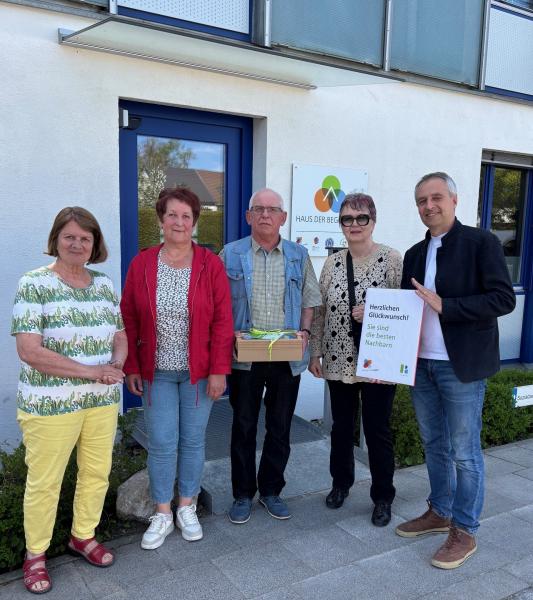 Personengruppe, Auszeichnung als Beste Nachbarn