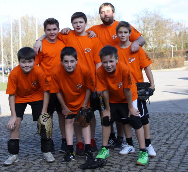 Die Baselballjugend des 1. SC Gröbenzell erreichte bei den Hallenmeisterschaften um den Golden Ball den vierten Platz