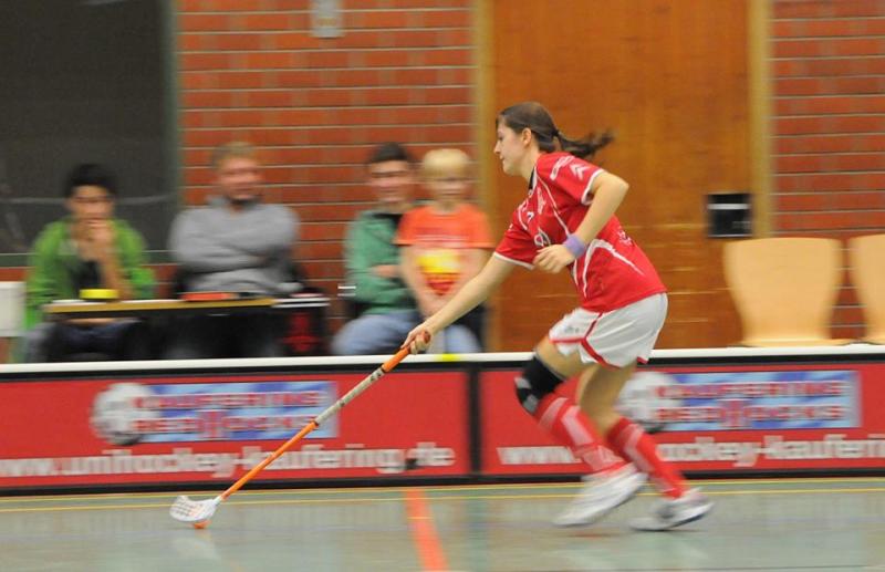 In Aktion: Die Puchheimer Floorballspielerin Marina Münster.