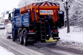 Streusalzbehälter und Winterdienst