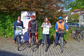 Katrin Ziewers, Klimaschutzmanagement Landratsamt Fürstenfeldbruck, René Pfaffner, Triathlet, Aneta Höffler, Klimaschutzmanagement Landratsamt und Adi Stumper, Vorstandsmitglied des ADFC-Kreisverbandes Fürstenfeldbruck.