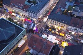 Zum 23. Mal heißt es heuer: Drei Tage Party in Brucks „guter Stube“. Vom 19. bis 21. Juli erwartet die Besucher ein abwechslungsreiches Programm mit Top-Live-Bands unterschiedlichster Musikrichtungen, spektakulären Showgruppen sowie tollen Vorführungen von Vereinen und Organisationen. 