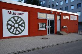 Mehrere Angebote bietet der Förderverein Stadtmuseum Germering zum Tag des offenen Denkmals am Sonntag, 08. September, an: Das ZEIT+RAUM Museum am Rathaus hat an diesem Tag bei freiem Eintritt bereits ab 10 Uhr (bis 17 Uhr) geöffnet. 