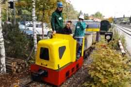 Die dritte Veranstaltung am 6. Oktober 2019 von 10 bis 17 Uhr im Feldbahnmuseum Fürstenfeldbruck am Bahnhof Fürstenfeldbruck steht wieder unter dem beliebten Motto Kohle-Bergbau in Oberbayern. 