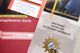 Nachdem die jüngste Aufklärungsaktion in Zusammenarbeit mit jungen Bereitschaftspolizisten gegen das Trickdiebstahlsphänomen „Falsche Polizeibeamte“ im Oktober so positiven Anklang in der Bevölkerung gefunden hat, startet die Germeringer Polizei am kommenden Mittwoch, den 13.11.2019 ganztägig eine neue Kampagne auf der Straße gegen das Phänomen der sogenannten Einbruchskriminalität.