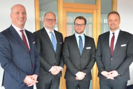 Die Volksbank Raiffeisen Fürstenfeldbruck blickt anlässlich der Bilanzpressekonferenz wieder auf ein erfolgreiches Geschäftsjahr zurück. Trotz der Aufregung und Verunsicherung der Kunden durch die Schlagzeilen rund um die Einführung von Negativzinsen zeigten sich die Verantwortlichen der Bank mit der Entwicklung zufrieden. 