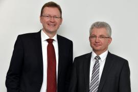 DocuWare, Anbieter von Cloud-Lösungen für Dokumenten-Management und Workflow-Automation, gibt die Zahlen für das am 31. Dezember beendete Geschäftsjahr 2019 bekannt. Das Unternehmen erzielte einen Gesamtumsatz von 54,8 Millionen Euro – das bedeutet eine Steigerung von 17 Prozent gegenüber 2018