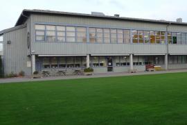 Nachdem in den letzten Monaten ein Sportbetrieb weder im TSV-Sportzentrum noch auf dem Freigelände möglich war und der TSV nur über sein reichhaltiges Trainingsvideoangebot mit seinen Mitgliedern in Kontakt bleiben konnte, nimmt nun der reguläre Sportbetrieb ab Freitag, 12.06.2020 wieder Fahrt auf.