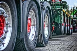 Die Polizeiinspektion Germering war am vergangenen Mittwoch mit sechs Beamten beim bayernweiten Lkw-Kontrolltag im Einsatz und da kristallisierte sich heraus, dass für zukünftige Kontrollen die Gemeinde Gilching ein lohnendes Pflaster für derartige Kontrollen zu sein scheint. 