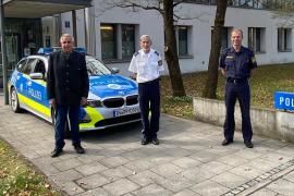  Pünktlich zu Beginn des Wonnemonats Mai geht mit Polizeihauptkommissar Erwin Bodendorfer ein im wahrsten Sinne des Wortes polizeiliches Urgestein aus der Region Fürstenfeldbruck nach 43 Dienstjahren in den wohlverdienten Ruhestand. 