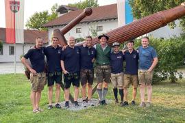 Im Juli besuchte eine Delegation der Freiwilligen Feuerwehr Emmering unter der Organisationsleitung von Korbinian Würstle die Freiwillige Feuerwehr Rott am Inn zu ihrem 150-jährigen Jubiläum. 