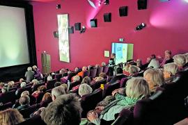 Der Kino-Nachmittag des Seniorenbeirats der Stadt besteht seit nunmehr sechs Jahren. Der erste Film, der 2017 im Scala Kino & Lounge am Bahnhof Buchenau gezeigt wurde, war „Willkommen bei den Hartmanns“. Seitdem waren in Zusammenarbeit mit dem Filmtheater insgesamt 18 Filme zu sehen. Der Kino-Nachmittag findet vierteljährlich, immer an einem Dienstagnachmittag statt. 