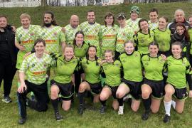  Fürstenfeldbruck - Am Samstag, den 16.03.2024, lud die Abteilung Rugby des TuS Fürstenfeldbruck zur dritten Ausgabe der „Brucker 7s“ auf der Klosterwiese ein. Vier Damen- und sechs Herrenteams aus ganz Bayern traten gegeneinander in der olympischen Variante des Rugbys, sieben gegen sieben, an. 