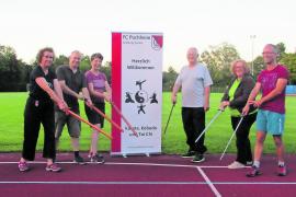 Tai Chi ist seit vielen Jahren ein fester Bestandteil im FC Puchheim. Die Tai Chi Schwert-Gruppe kann in diesem April ihr Einjähriges feiern. Die gesundheitsfördernde Wirkung des Tai Chi mit leeren Händen, also waffenlos, sei bereits bestens belegt und nahezu jedem ein Begriff. Und die Übung mit anderen Gegenständen, wie beispielsweise dem Tai Chi Schwert, sei weniger bekannt, aber nicht minder wohltuend, sind sich die Veranstalter einig.