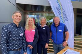 Die wochenlangen Vorbereitungen haben sich gelohnt. Zum Umwelttag der Gemeinde Gilching, organisiert von Christine Hammel vom Amt für Energie, Klima und Umwelt, kamen am Sonntag gefühlt bis zu tausend Menschen. Unter anderem interessierten sich die Besucher explizit zum Thema Fernwärme, zu dem Vertreter von Silenos Energy sowie von den Gemeindewerken reichlich Informationen im Gepäck hatten.