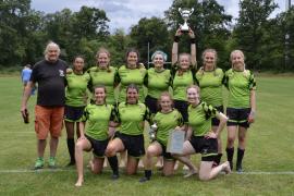 Am vergangenen Samstag, den 06. Juli holten die Rugby Damenmannschaft des TuS FFB den Titel als Bayerische Meisterinnen im 7er Rugby. Bei dem vom Rugbyverband Bayern ausgerichteten Meisterschaften in Nürnberg, setzte sich die Mannschaft aus FFB gegen die teilnehmenden Teams mit einer starken Leistung durch.