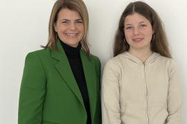 Im Rahmen des IHK-Programms „Ein Tag Azubi“ bot die CSU-Bundestagsabgeordnete Katrin Staffler der Schülerin Emma die Möglichkeit, ihren politischen Alltag im Wahlkreisbüro in Fürstenfeldbruck aus nächster Nähe kennenzulernen. 