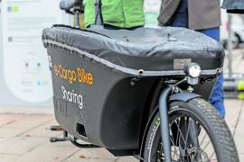 Das Lastenradsharing-System an den neuen MobilitätsPunkten im Landkreis Fürstenfeldbruck bietet beste Gelegenheit, um noch flexibler und vor allem klimafreundlich in der Region unterwegs zu sein.